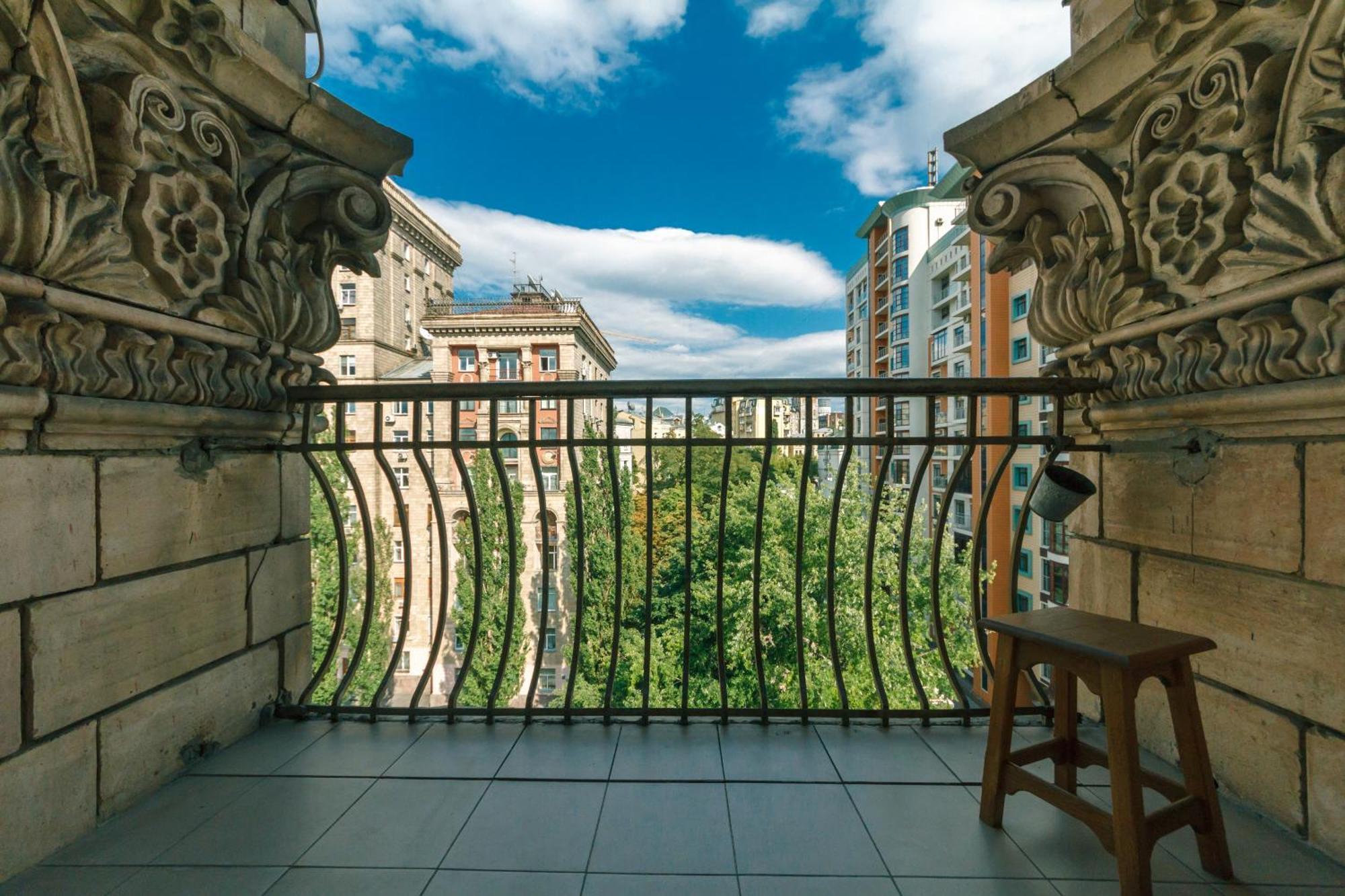 Apartments Rentals Ukraine On Kreshchatik كييف المظهر الخارجي الصورة