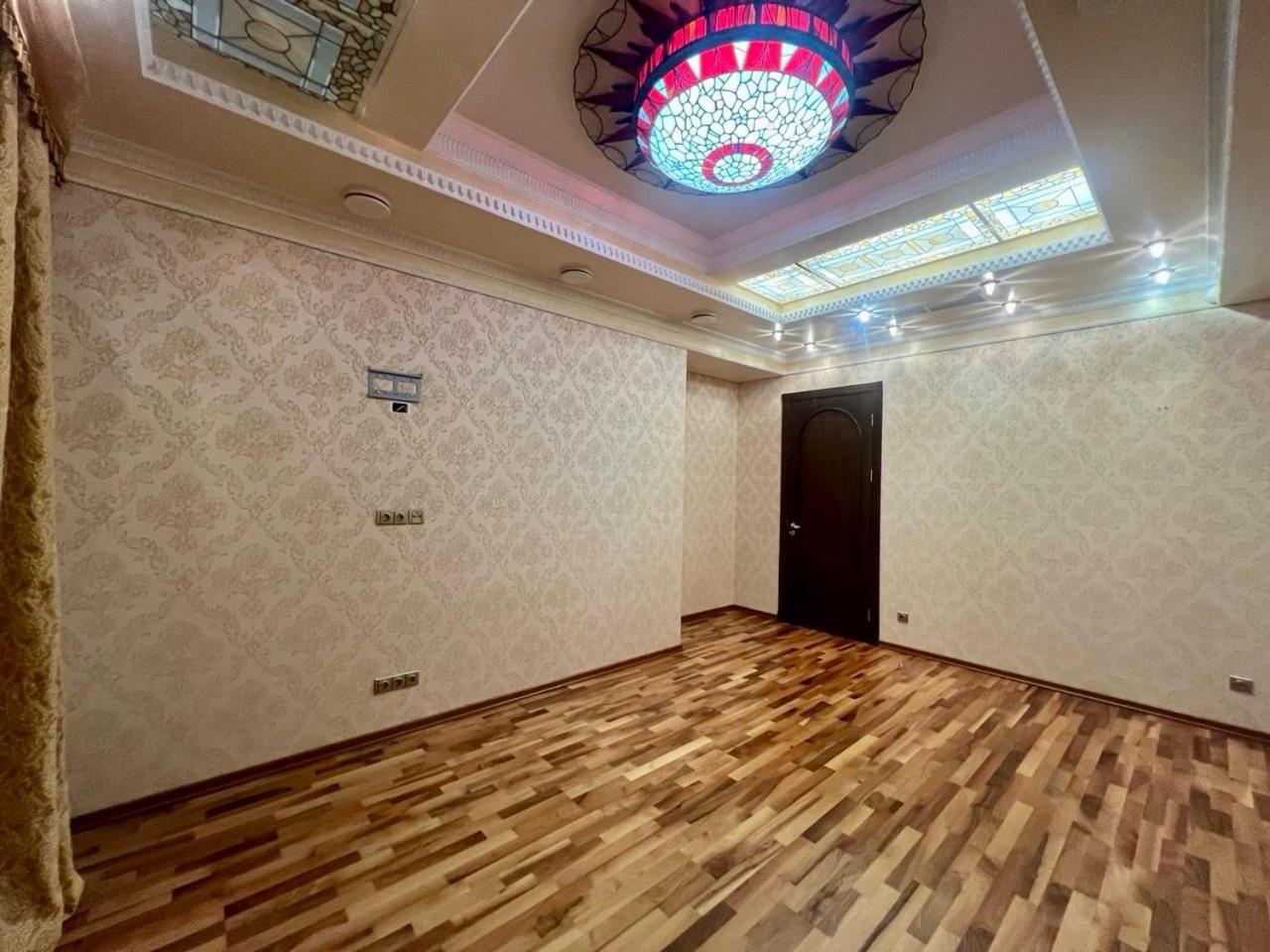Apartments Rentals Ukraine On Kreshchatik كييف المظهر الخارجي الصورة