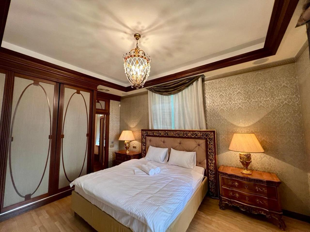 Apartments Rentals Ukraine On Kreshchatik كييف المظهر الخارجي الصورة